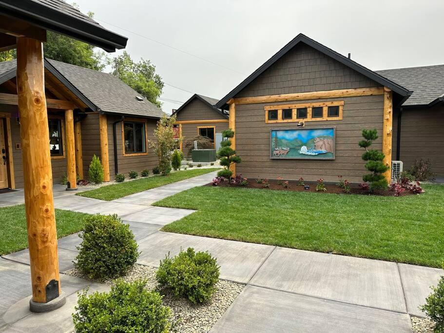 Bear Mountain - Suite 1 Grants Pass Dış mekan fotoğraf