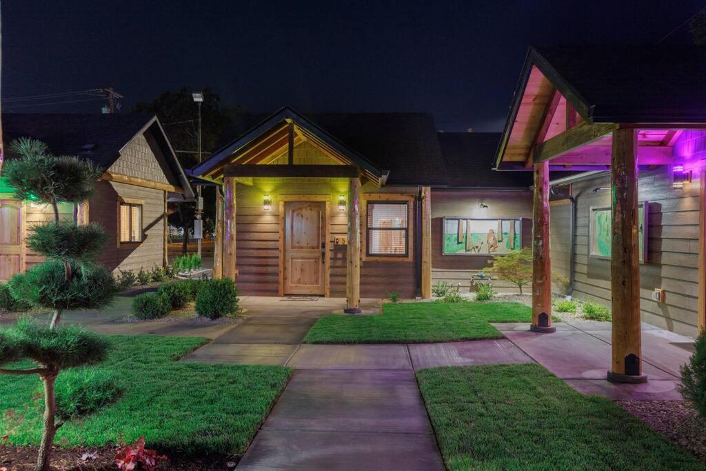 Bear Mountain - Suite 1 Grants Pass Dış mekan fotoğraf